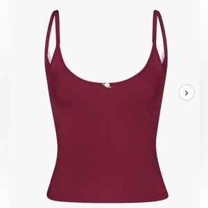 SCOOP BACK CAMI IN BORDEAUX